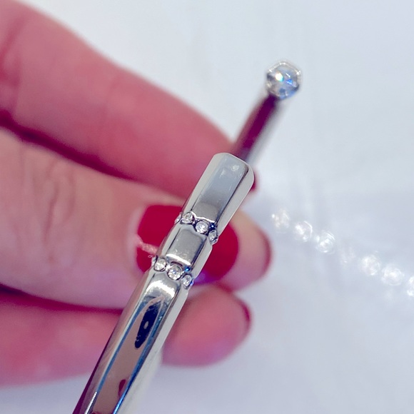 Banana Republic Silver Cubic Zirconia Bracelet - Picture 3 of 6